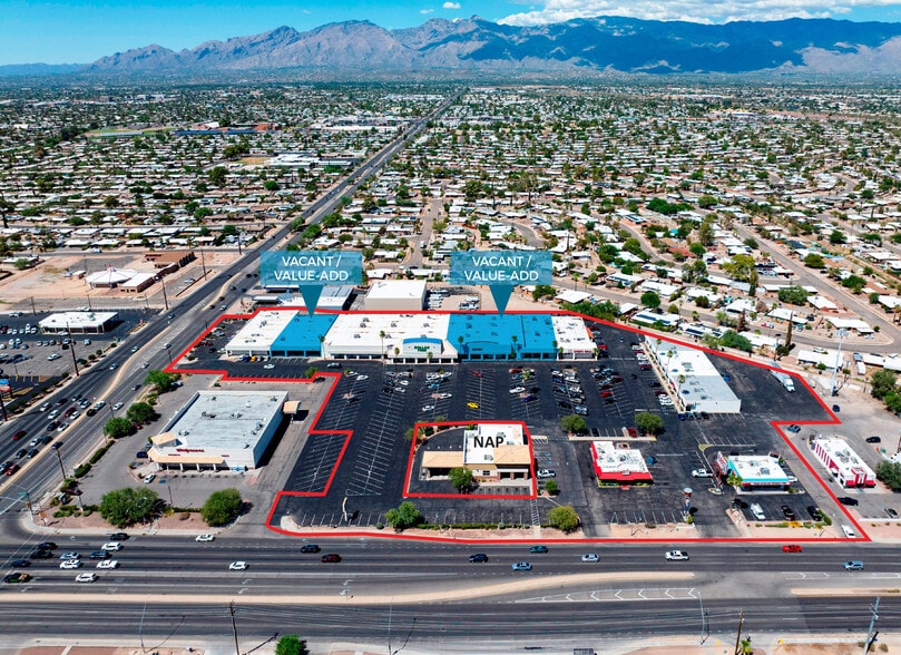 Desert Square portfolio of 3 properties for sale on LoopNet.com - Aerial - Image 2 of 5