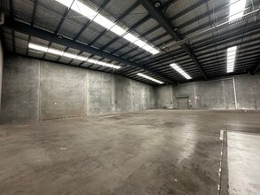 4 Broadfield Rd, Broadmeadows for lease Interior Photo- Image 1 of 7