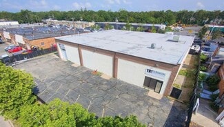 More details for 840 S 1st St, Ronkonkoma, NY - Industrial for Sale