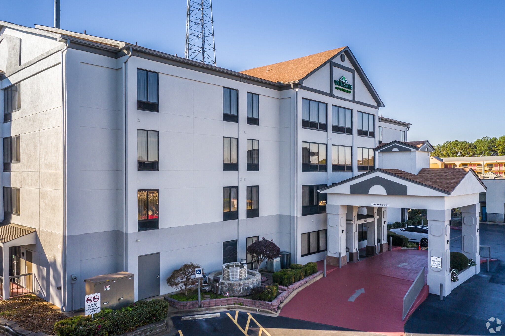 6069 Macon Cv, Memphis, TN for sale Primary Photo- Image 1 of 31