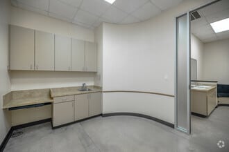 6020-6062 Fm-2920, Spring, TX for lease Interior Photo- Image 2 of 5