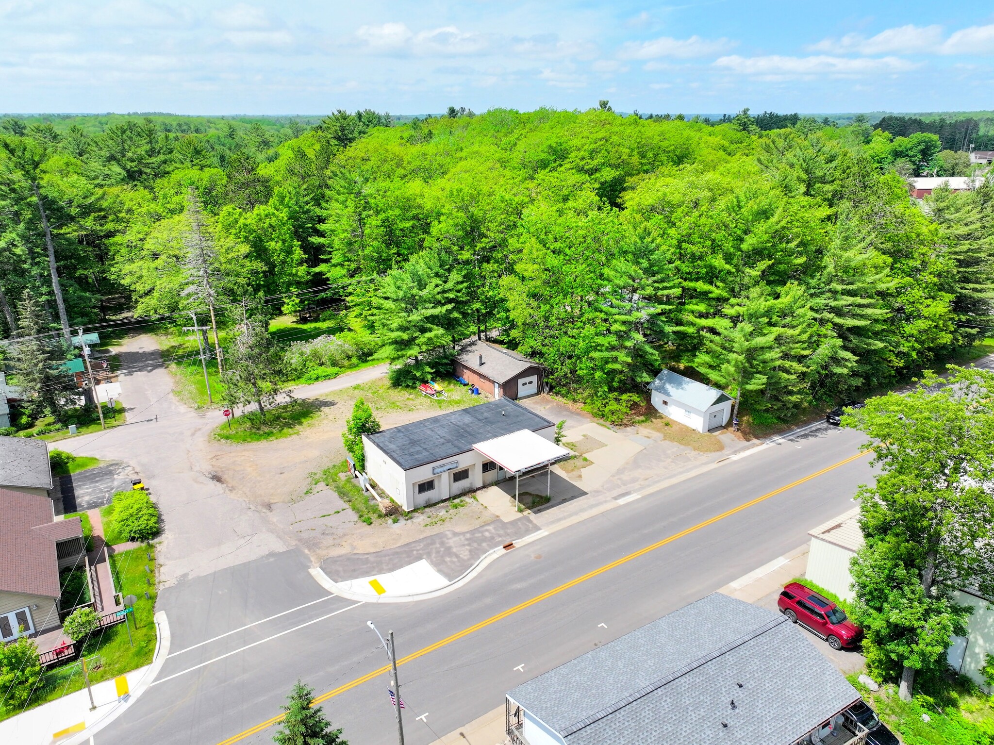 7205 Bradley St, Lake Tomahawk, WI for sale Building Photo- Image 1 of 16