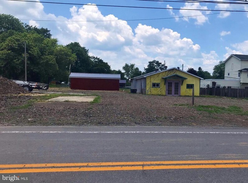 Frankfort Hwy, Fort Ashby, WV 26719