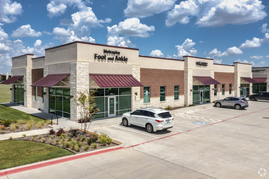 8744 Medical City Way, Fort Worth, TX for lease - Building Photo - Image 1 of 7