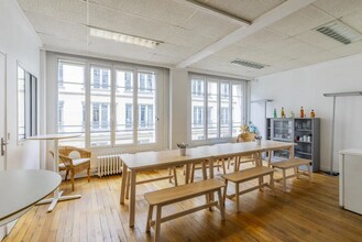 4 Cité Paradis, Paris for lease Building Photo- Image 2 of 7