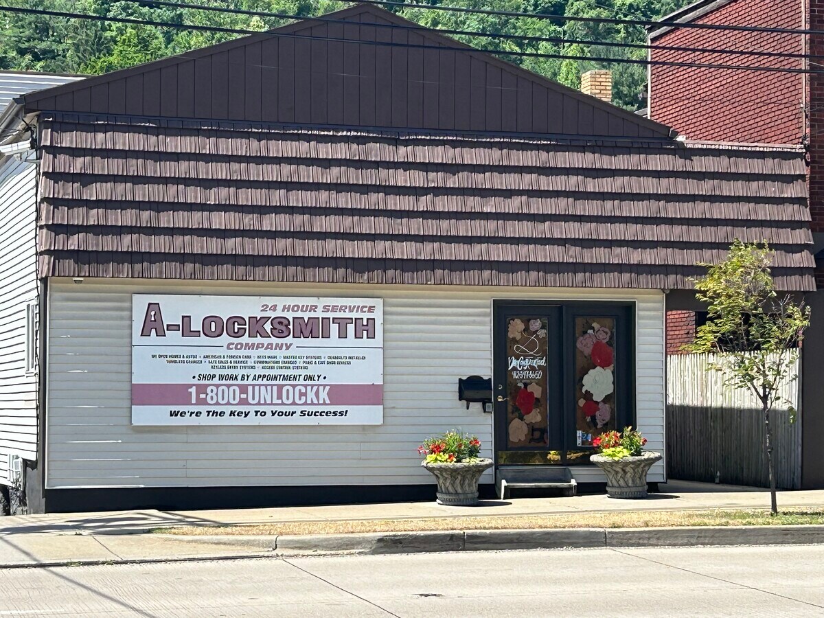 621 Butler St, Pittsburgh, PA 15223 HUMPHREY REALTY HOLDINGS COMPANY LLC