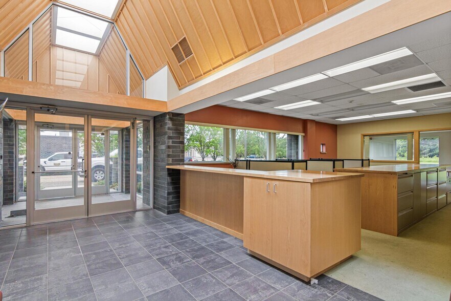 803 Prospect Ave, Osceola, WI for sale - Building Photo - Image 2 of 32