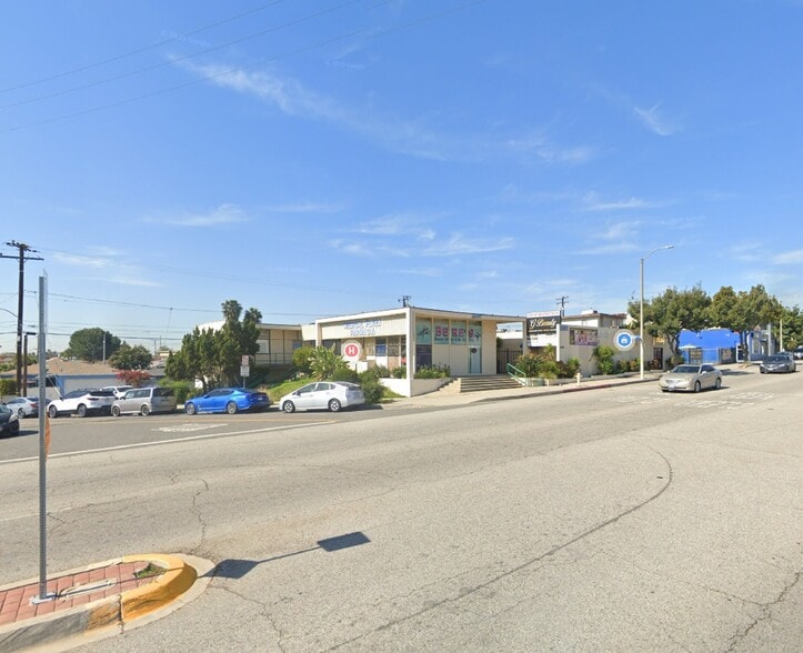 3001 W Beverly Blvd, Montebello, CA for sale - Building Photo - Image 3 of 19