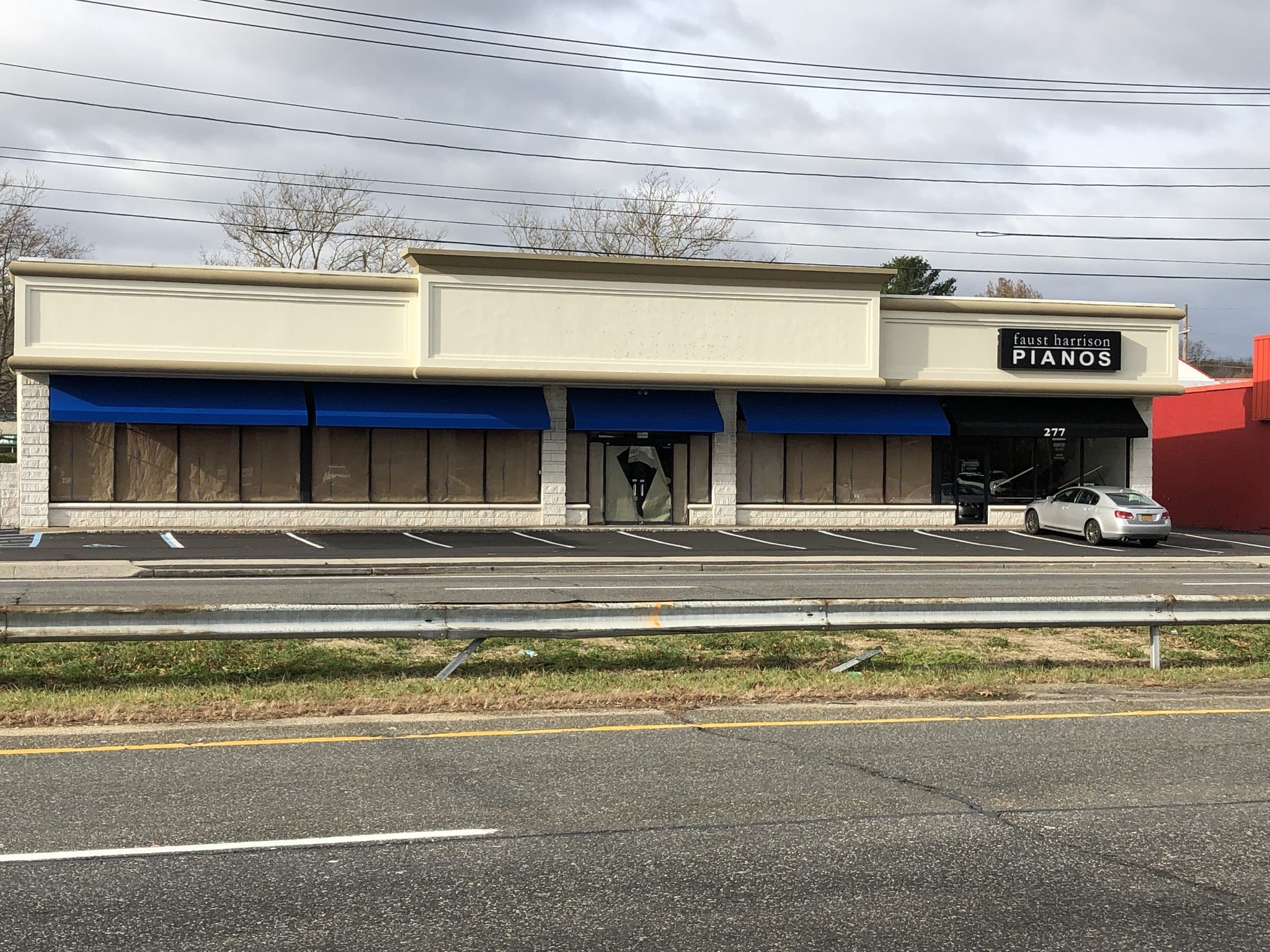 277 Walt Whitman Rd, Huntington Station, NY for sale Building Photo- Image 1 of 1