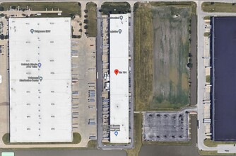 22 Gateway Commerce Center Dr W, Edwardsville, IL - aerial  map view