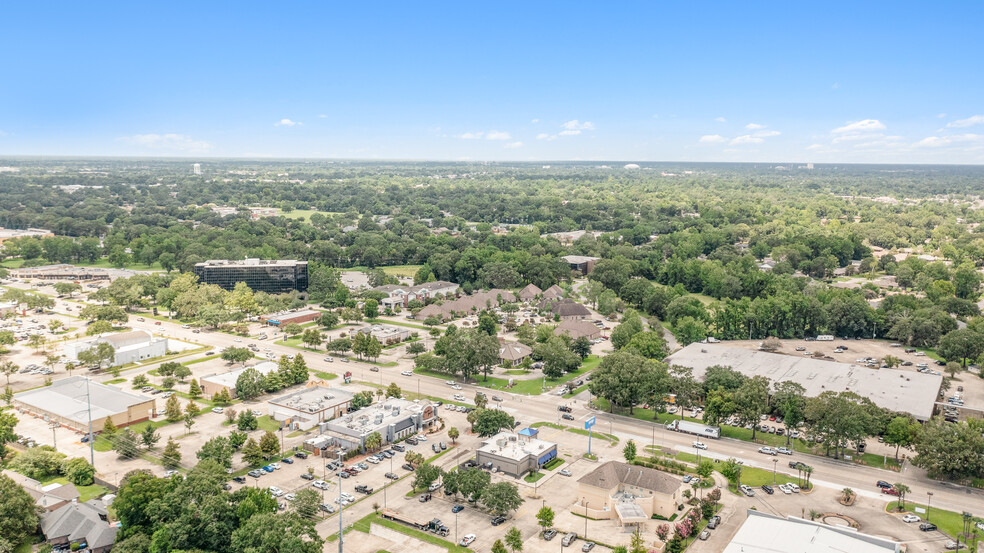 4000 Ambassador Caffery Pky, Lafayette, LA for sale - Aerial - Image 1 of 1