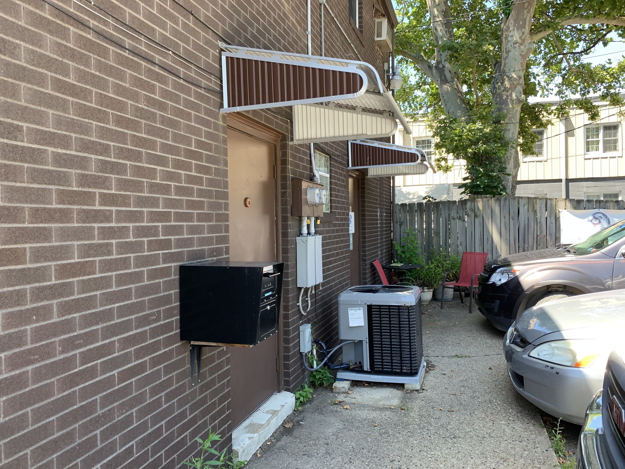 1406 Mt Royal Blvd, Glenshaw, PA for sale Building Photo- Image 1 of 1