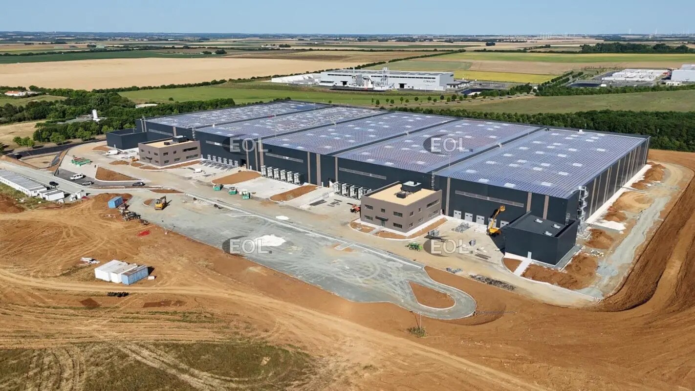 Industrial in Sainte-Hermine for lease Aerial- Image 1 of 3