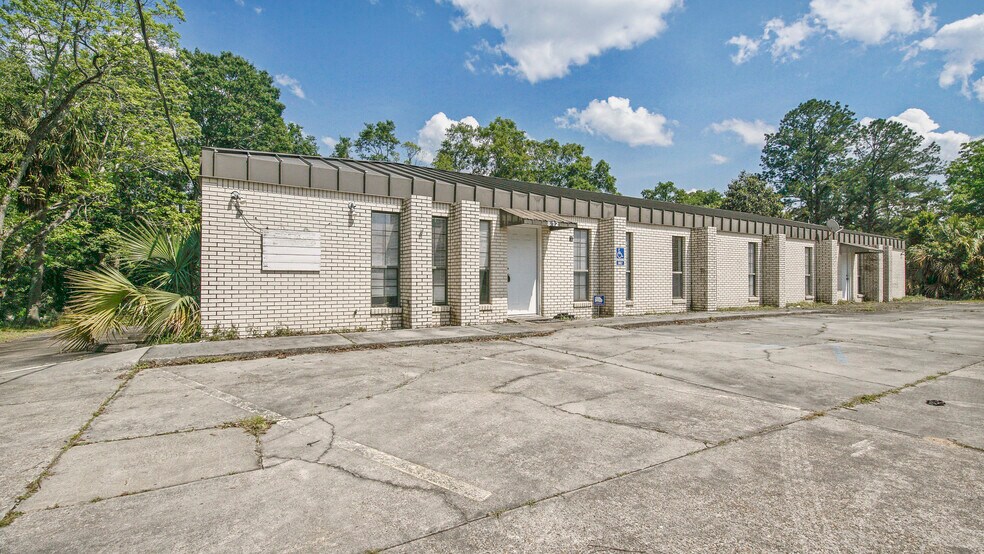 812 S Weeks St, Bonifay, FL for sale - Building Photo - Image 1 of 1