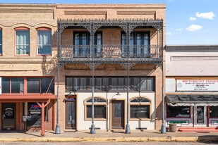 Mixed Use - Whitewright, TX - Loft