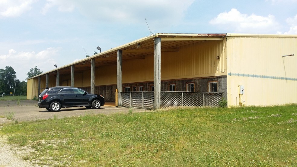 16298 SR 16, Conesville, OH for sale - Building Photo - Image 1 of 1