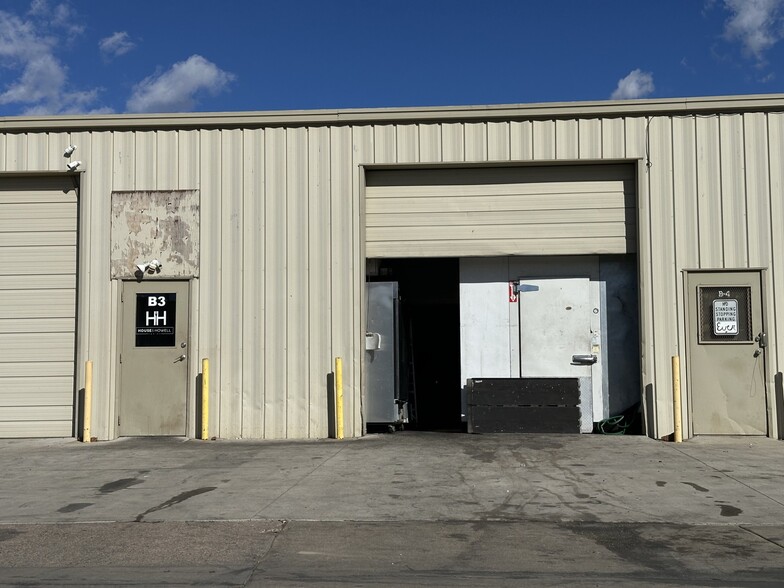 851 E Hwy 224, Denver, CO for sale - Building Photo - Image 2 of 6