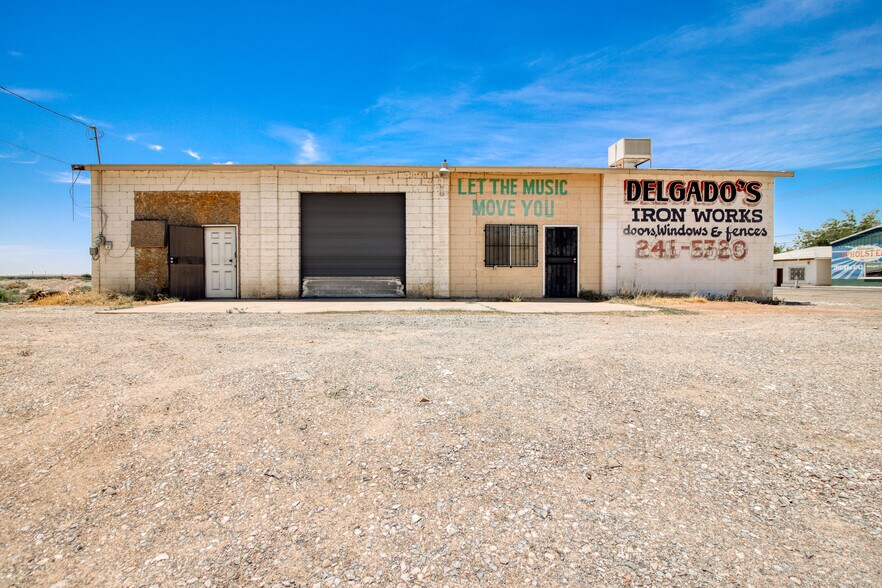 211 W Washington St, Anthony, TX for sale - Building Photo - Image 1 of 1