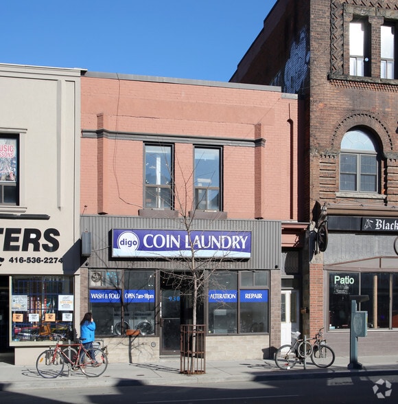 930 Bloor St W, Toronto, ON for sale - Primary Photo - Image 1 of 1