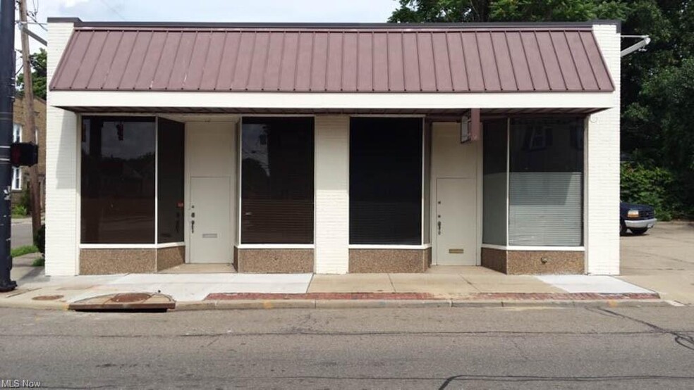 941-943 N Main St, Akron, OH for sale - Building Photo - Image 1 of 15