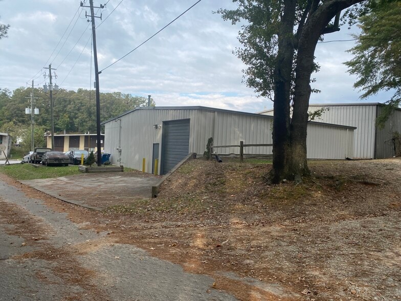 6215 Hotel St, Austell, GA for lease - Building Photo - Image 3 of 13