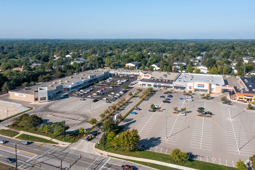 30825-31383 Orchard Lake Rd, Farmington Hills, MI for lease - Building Photo - Image 1 of 2