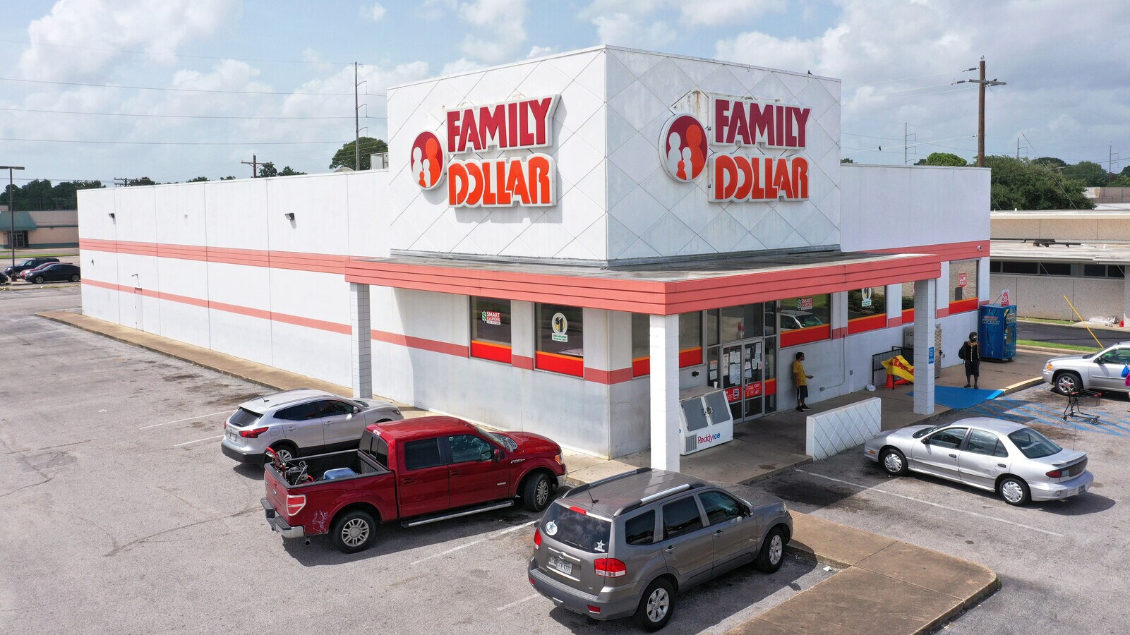 3701 Gulfway Dr, Port Arthur, TX 77642