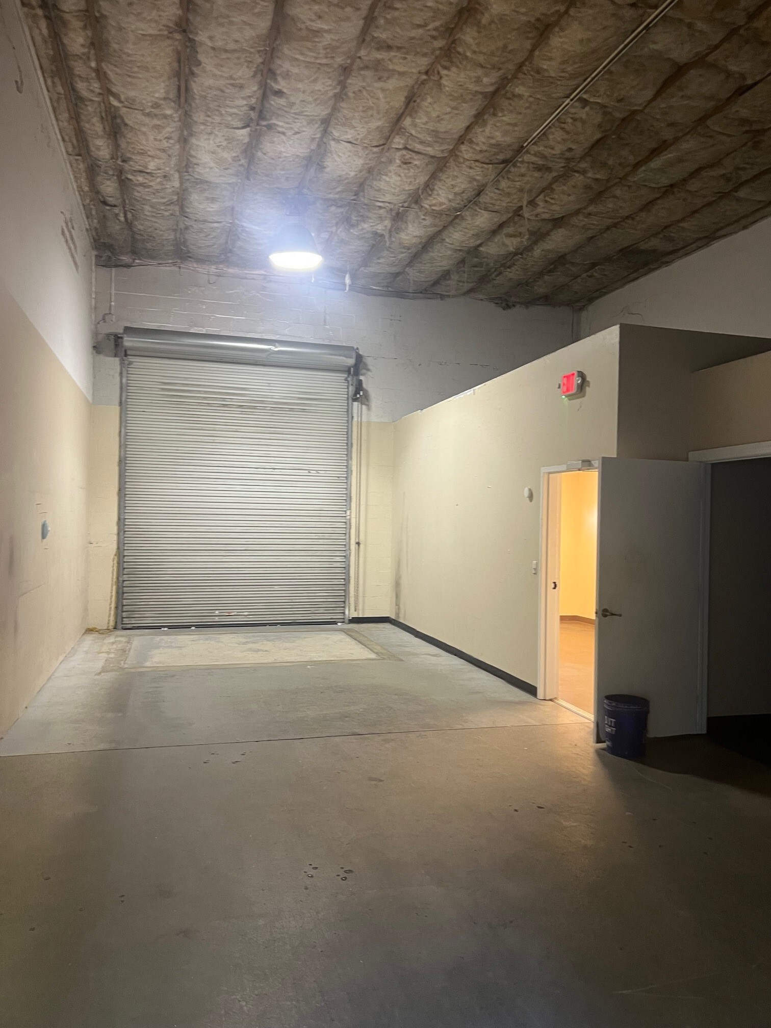 932 NE 24th Ln, Cape Coral, FL for lease Interior Photo- Image 1 of 5