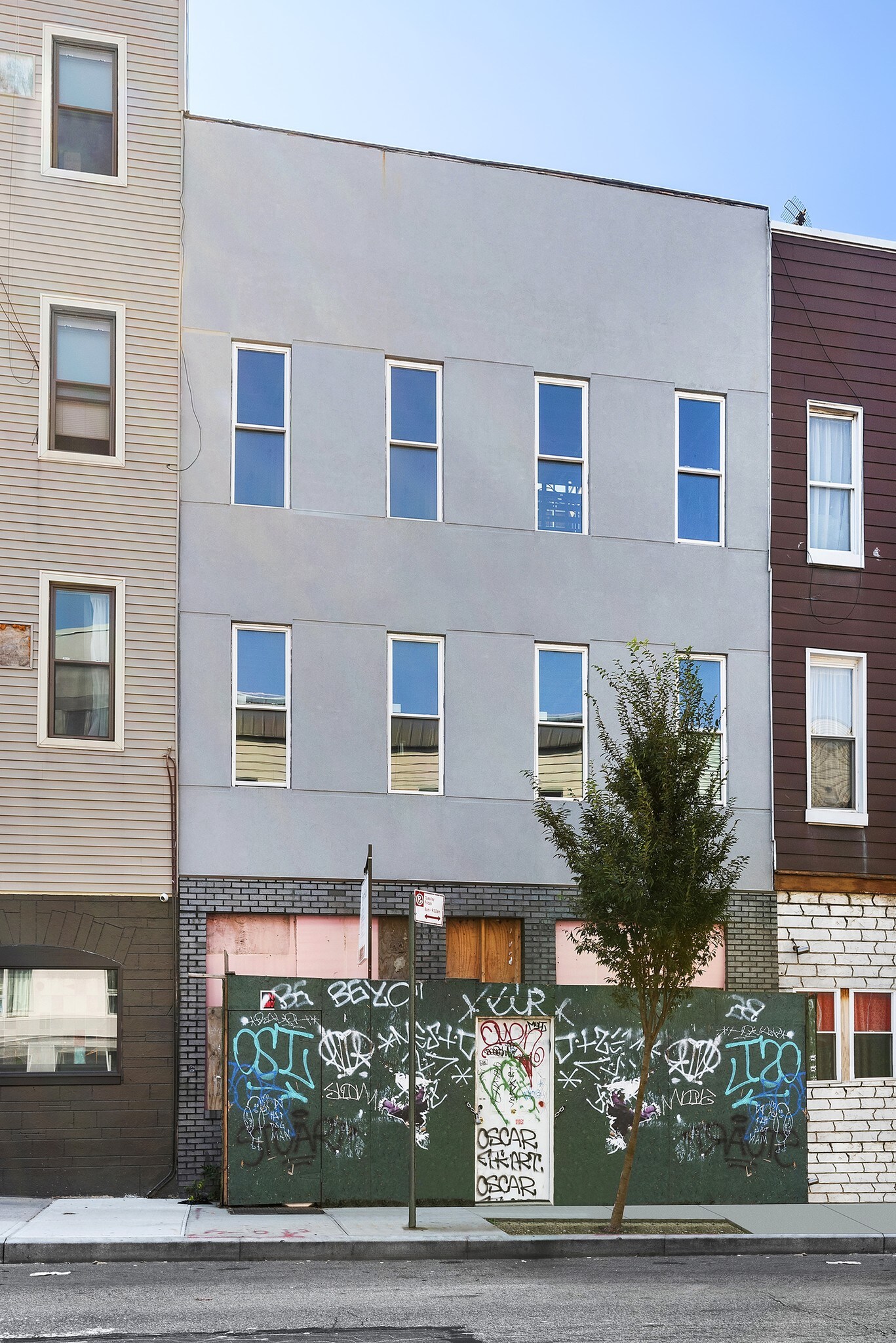 204 Nassau Ave, Brooklyn, NY for sale Primary Photo- Image 1 of 1
