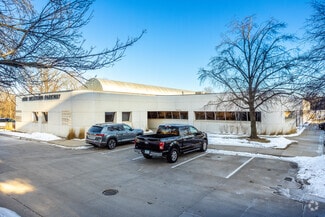 More details for 4090 Westown Pky, West Des Moines, IA - Office for Sale