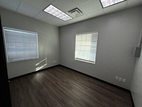 MacArthur Blvd, Oklahoma City, OK for lease Building Photo- Image 1 of 7