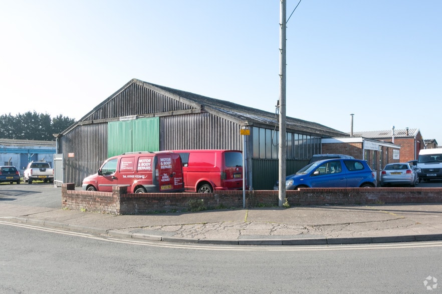 Weir Ln, Worcester for sale - Building Photo - Image 2 of 2