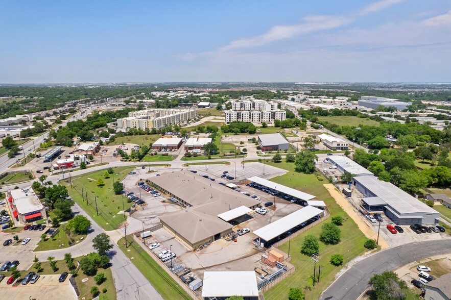 1505 Ferguson Ln, Austin, TX for sale - Building Photo - Image 2 of 20