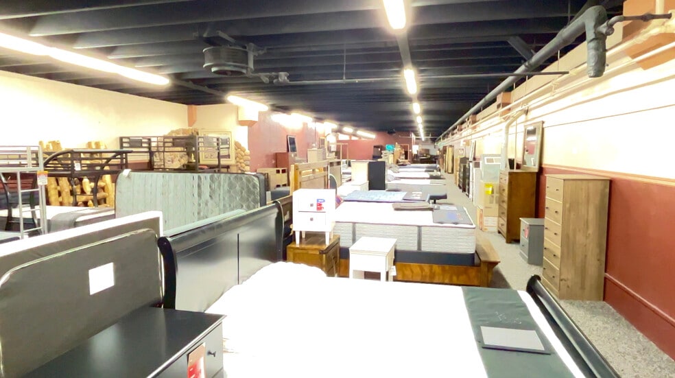 174 W 200 N, Cedar City, UT for sale - Building Photo - Image 2 of 50