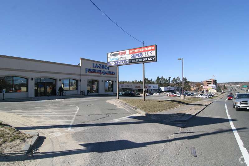 723759 Broadway, Saugus, MA, 01906 Retail Space For Lease