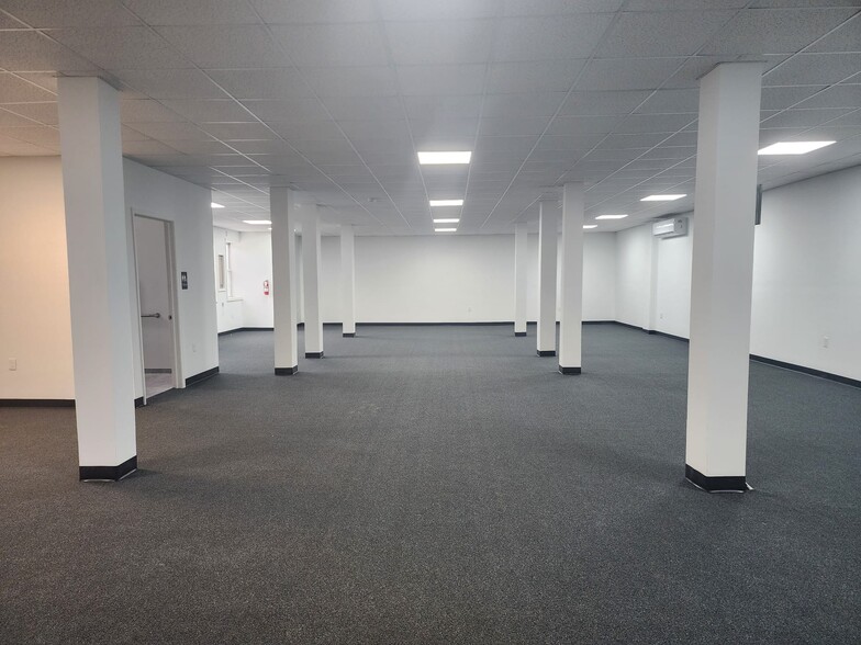 1131 Trexlertown Rd, Trexlertown, PA for lease - Building Photo - Image 3 of 9