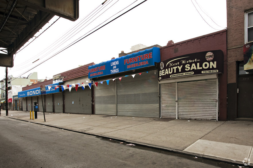 4412-4418 White Plains Rd, Bronx, NY for sale - Primary Photo - Image 1 of 1