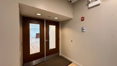 7456 S State Rd, Bedford Park, IL for lease Interior Photo- Image 2 of 19