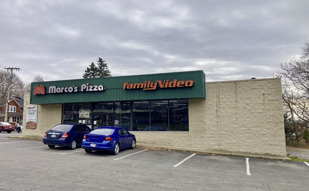 1138 E State St, Hermitage, PA for lease Primary Photo- Image 1 of 3