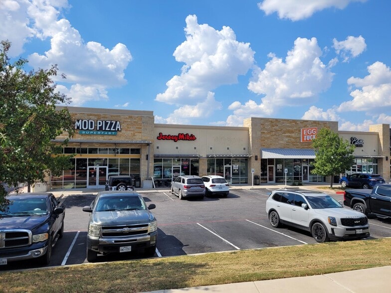 2102 S 31st St, Temple, TX for lease - Building Photo - Image 2 of 5