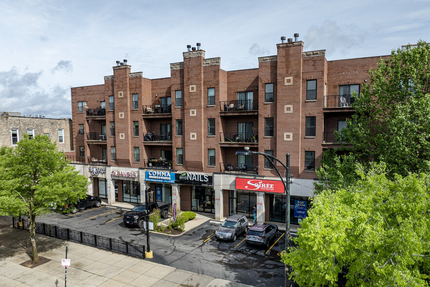 2032-2046 W Division St - Loft