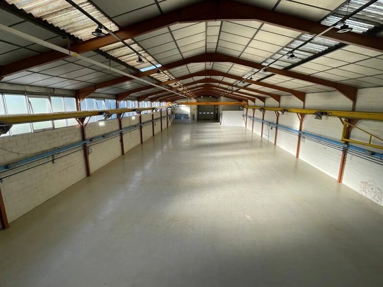 Flex in Soisy-sous-Montmorency for lease - Building Photo - Image 2 of 13