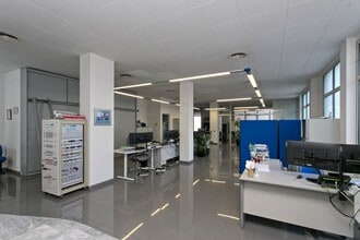Office in Granollers, Barcelona for lease Interior Photo- Image 2 of 18