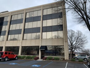 2120 Northgate Park Ln, Chattanooga, TN for lease Building Photo- Image 1 of 1