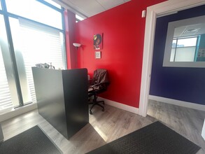 5200 N Broadway St, Chicago, IL for lease Interior Photo- Image 1 of 12