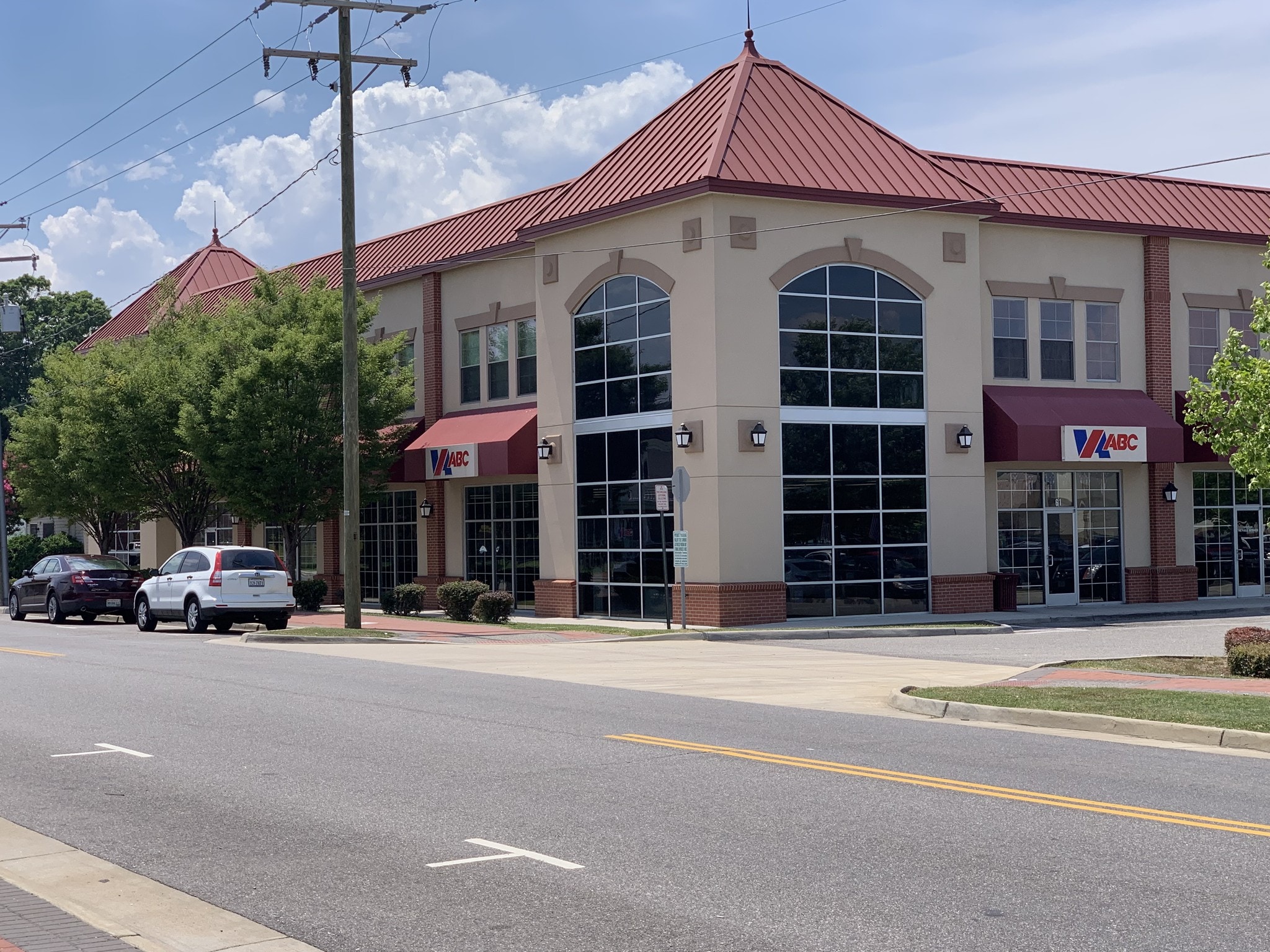 608 E Mercury Blvd, Hampton, VA 23663 Mallory Street Commons