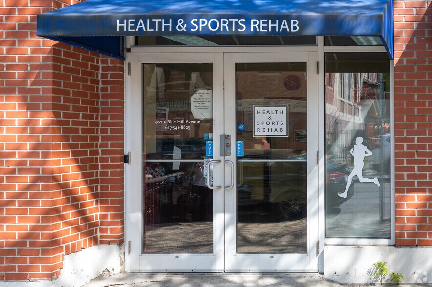 400-402 Blue Hill Ave, Boston, MA for lease - Building Photo - Image 3 of 4