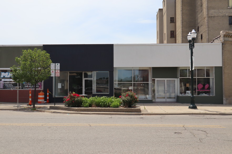 123 N Saginaw St, Pontiac, MI for sale - Building Photo - Image 1 of 1