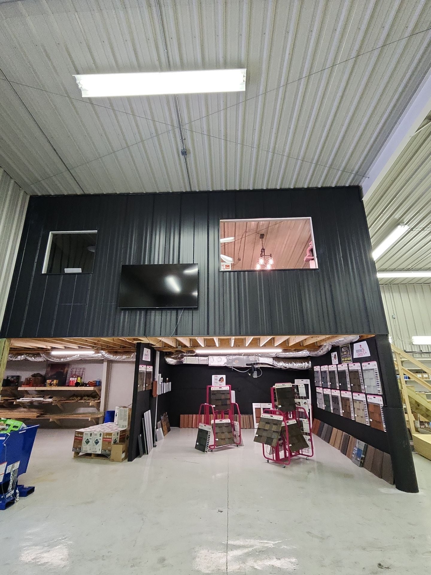 6304 Tropicaire Blvd, North Port, FL for lease Interior Photo- Image 1 of 6