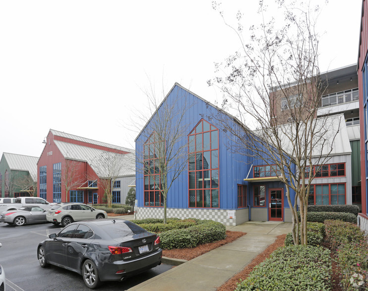 1930 Abbott St, Charlotte, NC for lease - Building Photo - Image 2 of 29